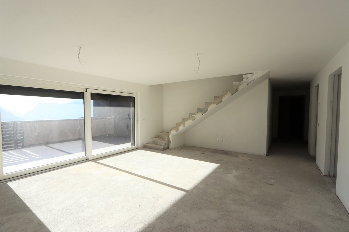 4-Zimmer-Duplexwohnung mit Terrassen - W8